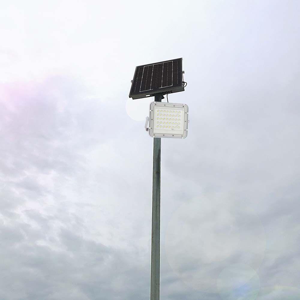 VT 80W LED SOLAR FLOODLIGHT 6400K 6000 mAh BATTERY 3M CABLE SMART IR REMOTE FAST CHARGE WHITE