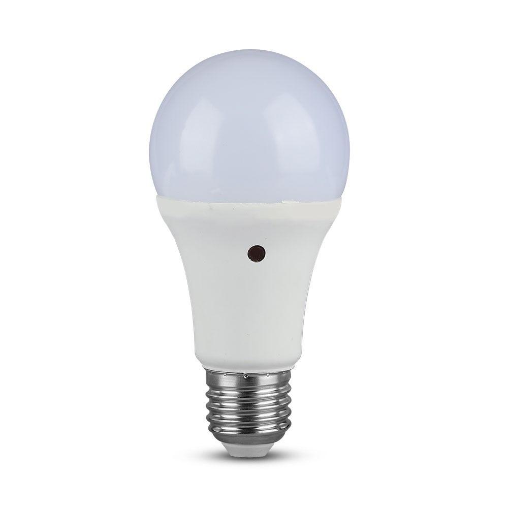 VT-2016 9W A60 PLASTIC SENSOR LED BULB 6000K E27 200'D