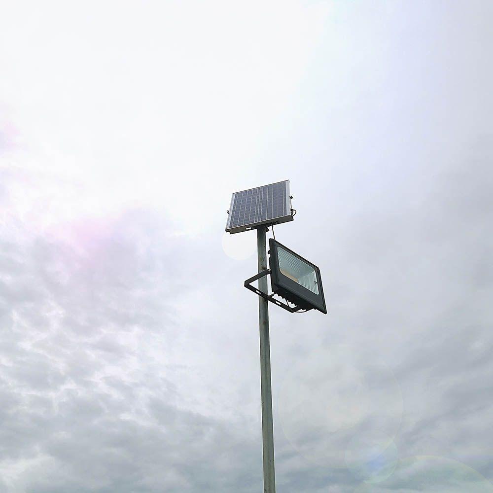 VT-100W 35W SOLAR PANEL WITH LED FLOODLIGHT 4000K