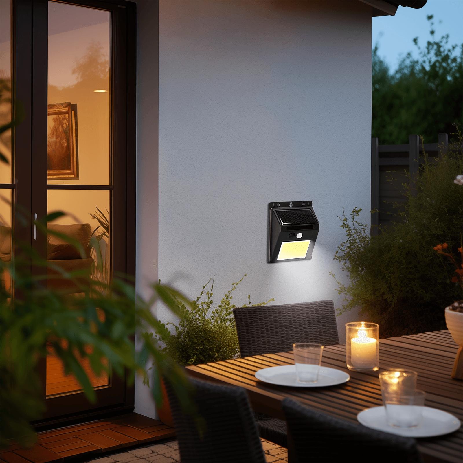 Solar wall lights 1.1W IP65