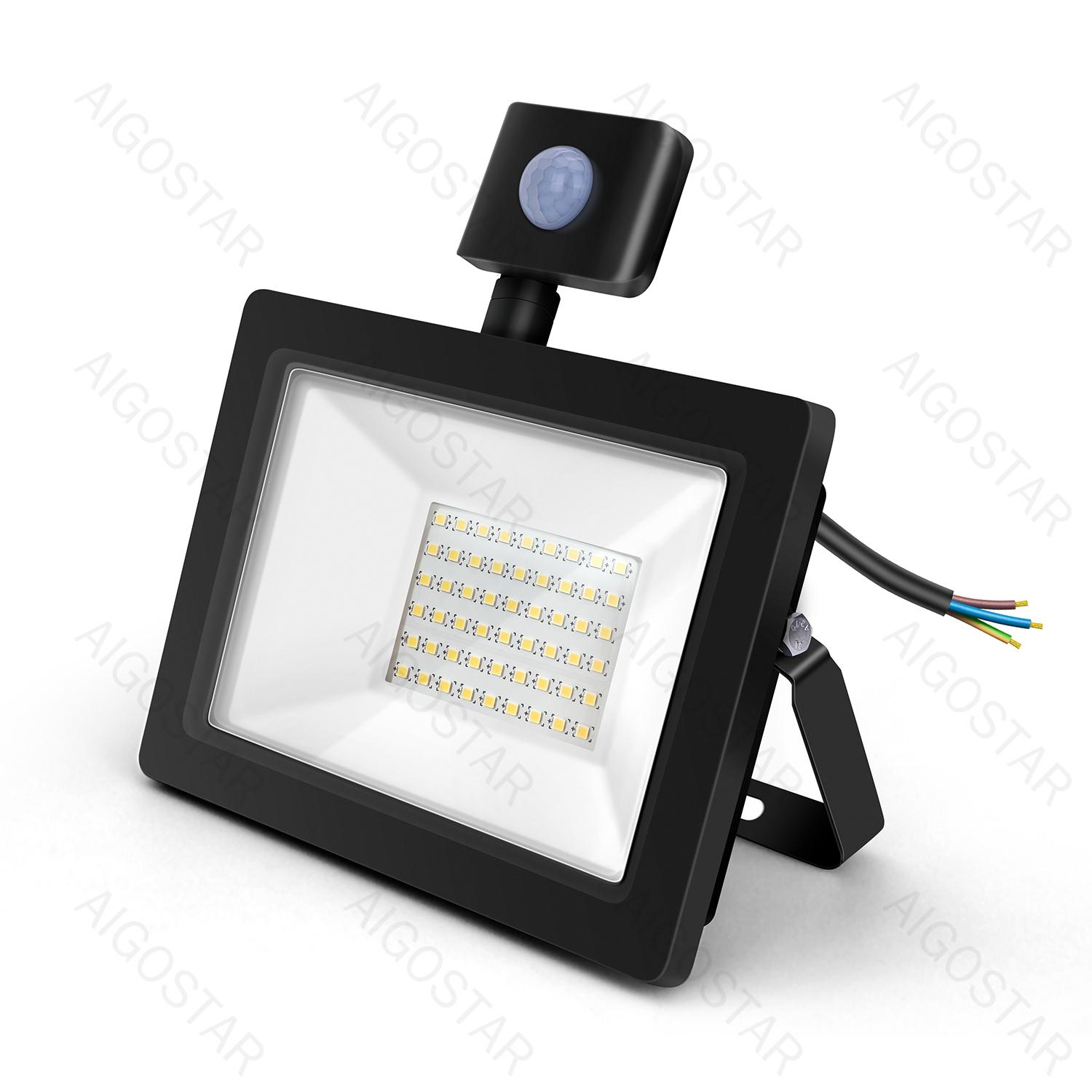 LED sensor floodlight 30W 2700lm 4000K IP65