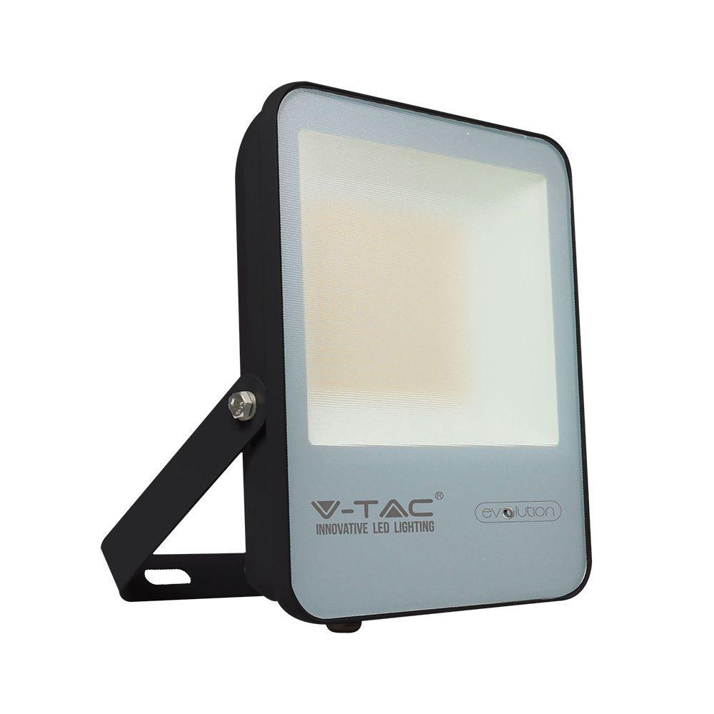 VT-4931 30W LED FLOODLIGHT 3000K BLACK BODY 150LM/W