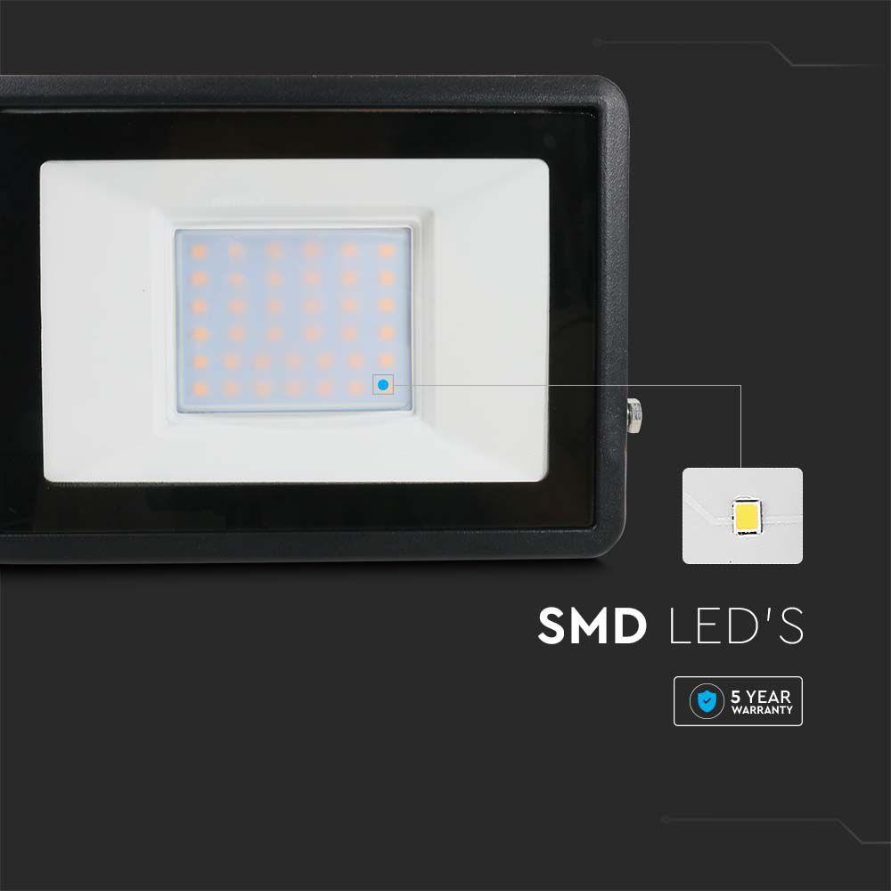 30W Naświetlacz LED SMD z mufą kablową, Chip SAMSUNG, Barwa:6500K, Obudowa: Czarna, VTAC, SKU 20312