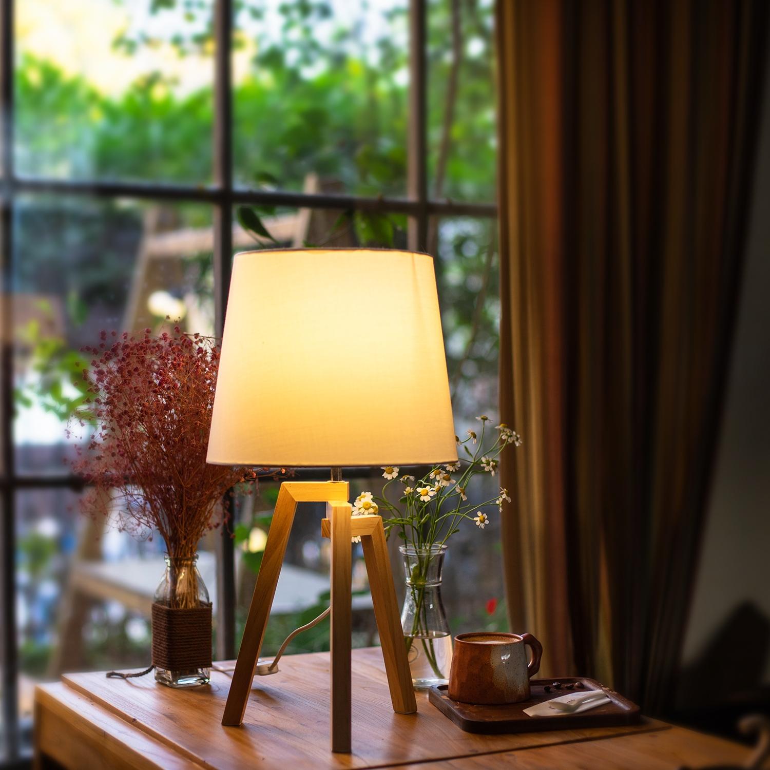 Wooden Table Lamp (Without Light Source) E27